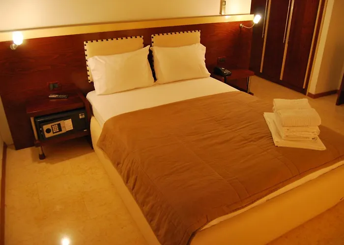 Panorama Hotel 4*