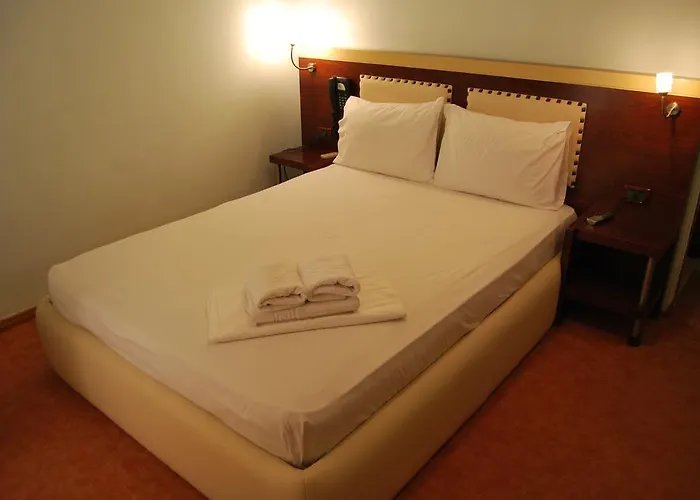 Hotel Panorama Sarande 4*