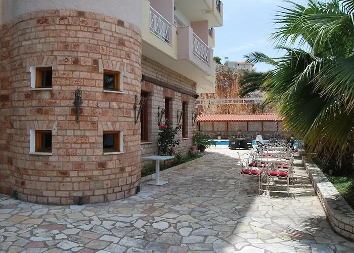 Hotel Panorama Sarande Otel 4*